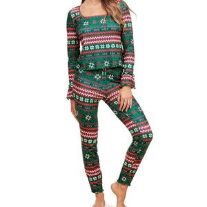 ⛄️ 50% off ⛄️ NWOT Adore Me Christmas Pajama/Loungewear Set